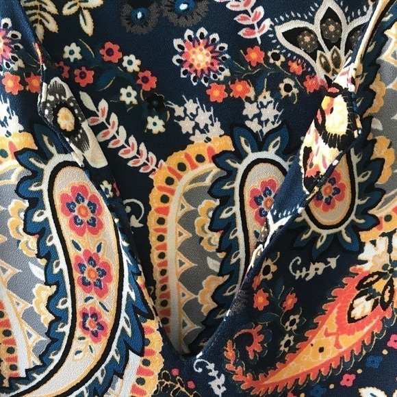 ReneeC paisley Stitchfix poly sleeveless top sz L - Picture 7 of 8